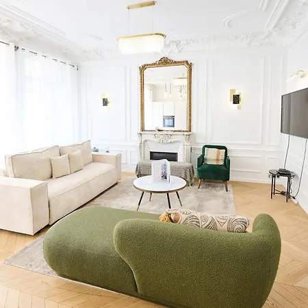 Champs Elysees!montaigne, New Luxurious 6pers Flat Apartment Paris