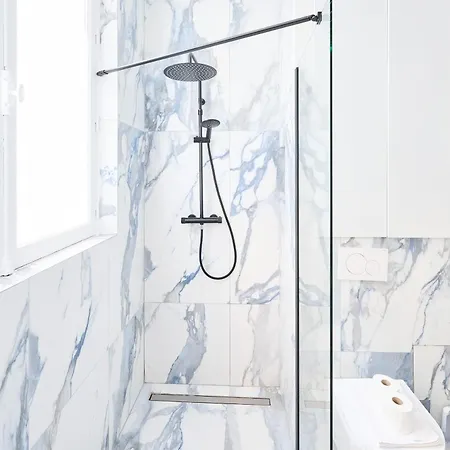 Champs Elysees!montaigne, New Luxurious 6pers Flat Apartment Paris